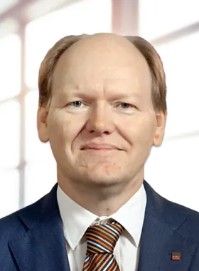 Eltjo Poort headshot